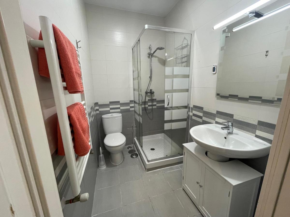 Bonito Apartamento Junto A La Plaza Mayor Madrid Exterior photo